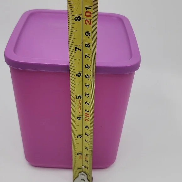 Tupperware Purple Basic Bright Storage Container - Picture 4 of 6